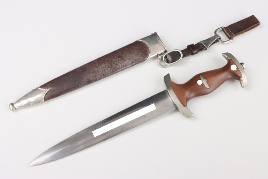 Early M33 SA Service Dagger "Wm" with hanger - Wingen