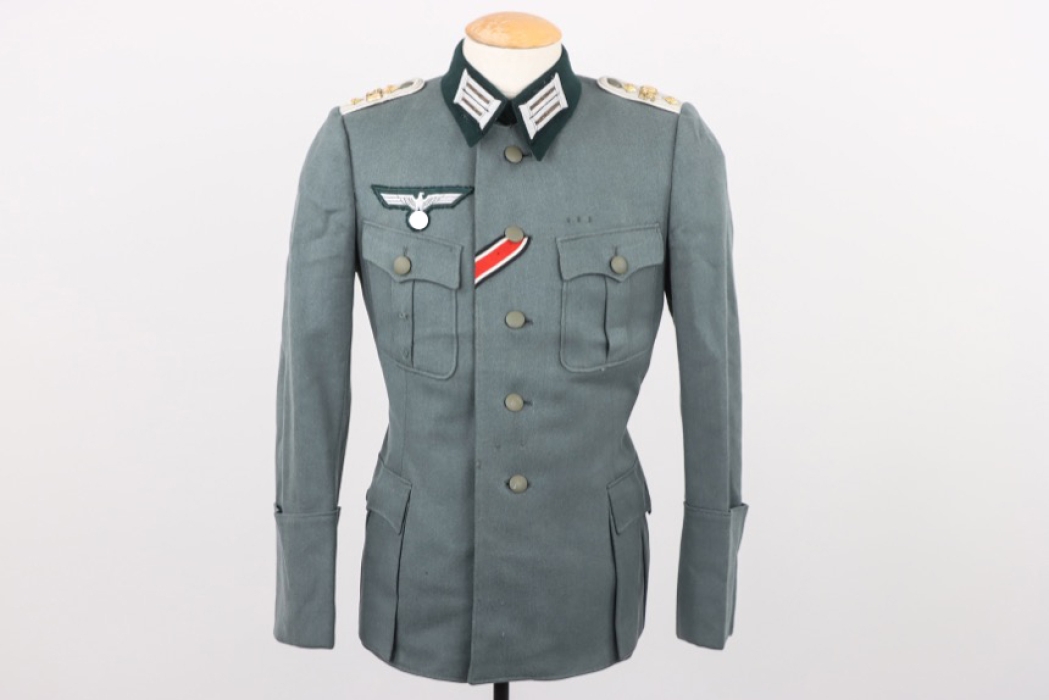 Heer Infanterie field tunic for an Hauptmann - Inf.Rgt.520
