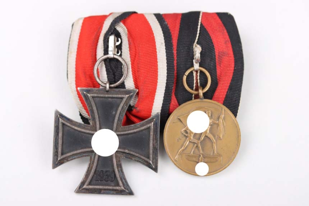 Wehrmacht 2-place iron cross medal bar