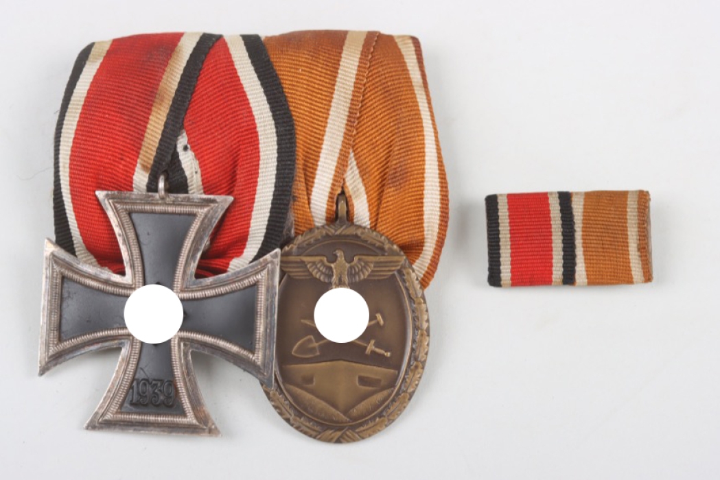 2-place medal bar - 1939 Iron Cross 2nd Class & Westwall Medal