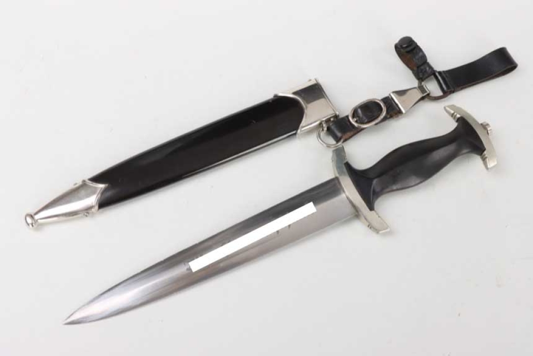 Early M33 Marine-SA Service Dagger with 3-piece hanger - M7/13 ("black type")