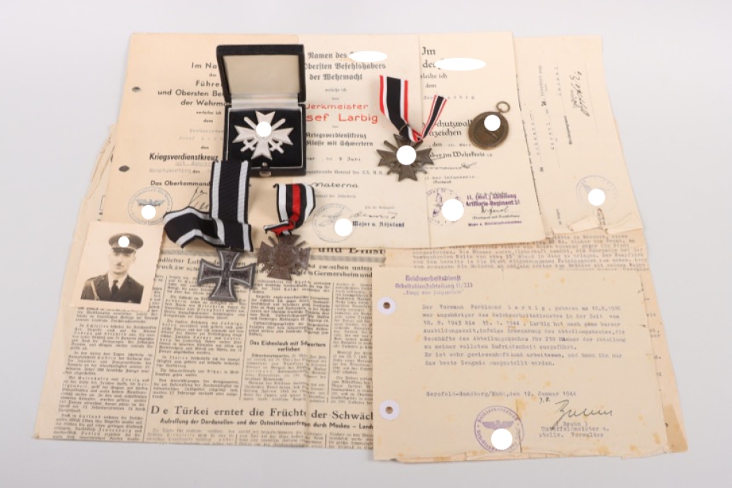 Larbig, Josef - Panzerartillerie-Rgt. 127 document and medal grouping