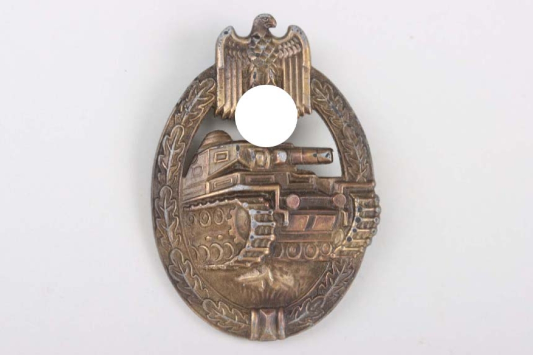 Tank Assault Badge in Bronze "F&R"