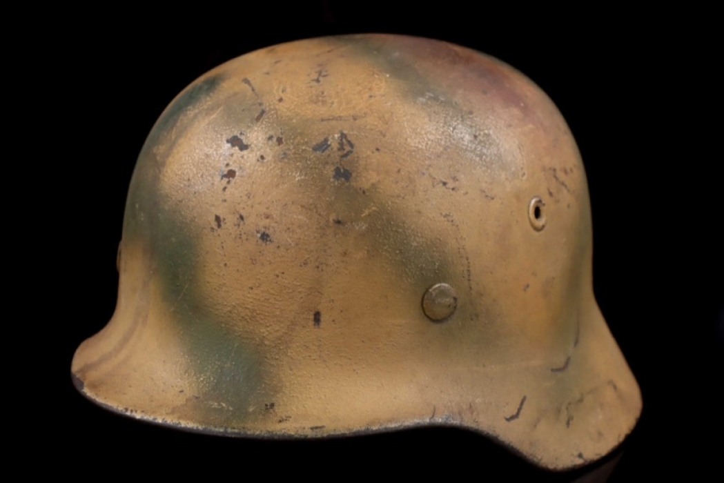 M40 Heer three tone spray camouflage helmet, « Normandy »