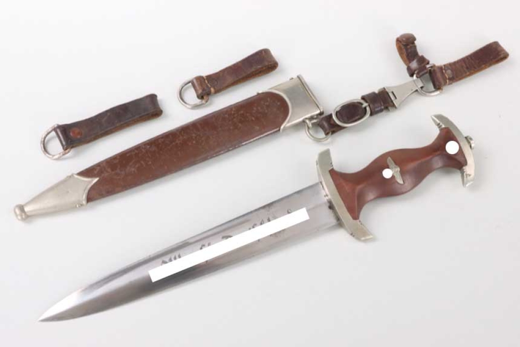 Early M33 SA Service Dagger "Sw" with 3-piece hanger - Dick