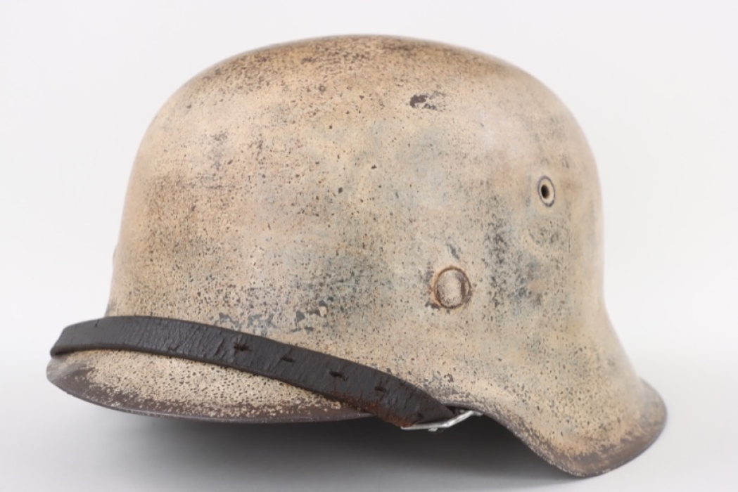 Heer M42 helmet with winter cammoflage