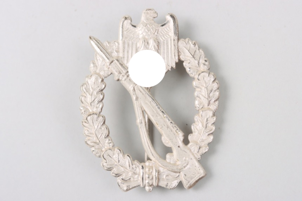 Infantry Assault Badge in Silver " O. Schickle"