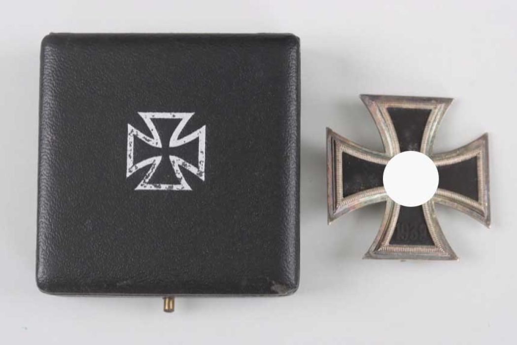 1939 Iron Cross 1st Class, maker marked 65, Klein & Quenzer + case
