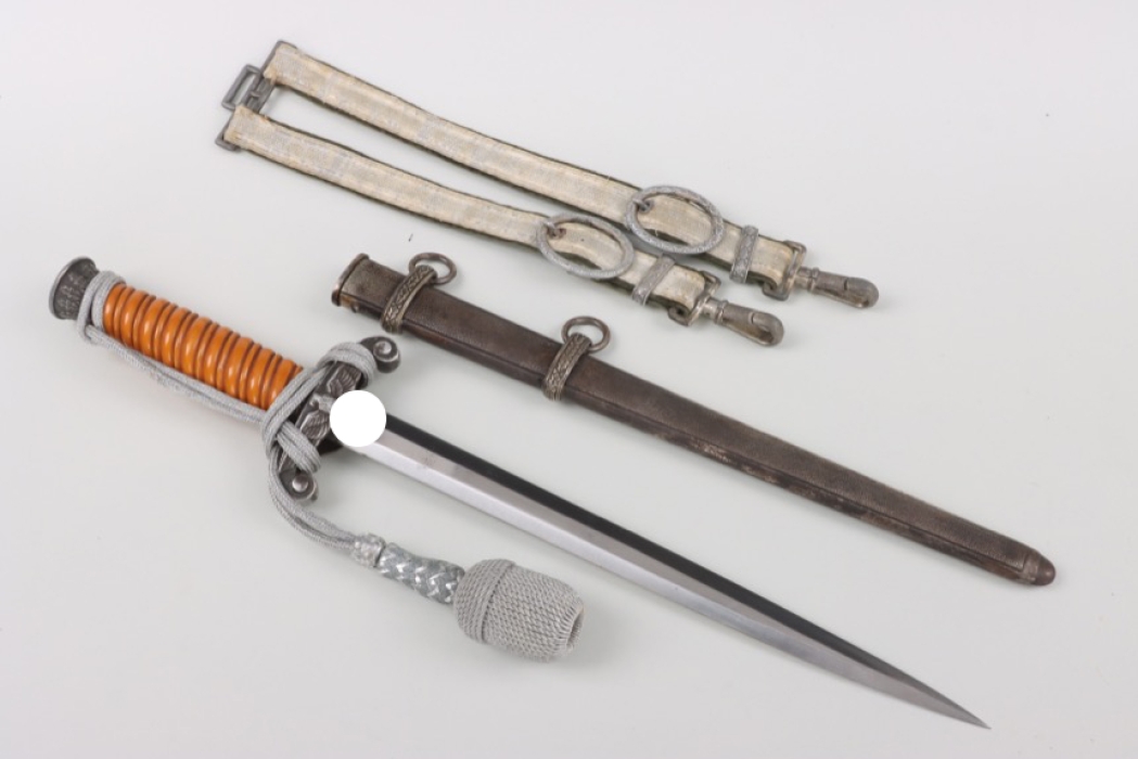 M35 Heer officer's dagger with Hangers and Portapee - Ernst Pack