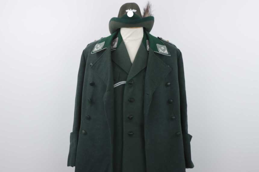 Forestry uniform grouping (Cap, tunic and greatcoat)