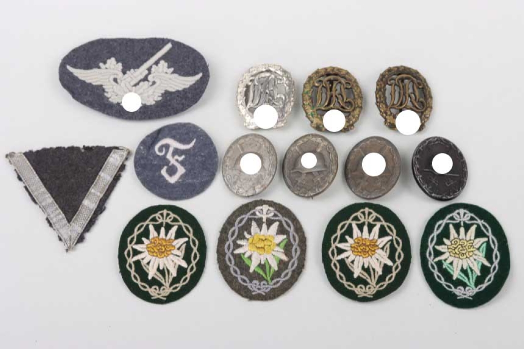 Wehrmacht grouping of medals and insignia