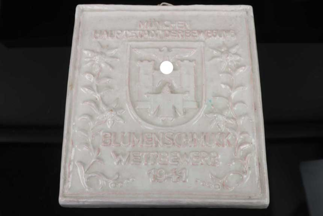 1941 Munich ceramic wall plaque