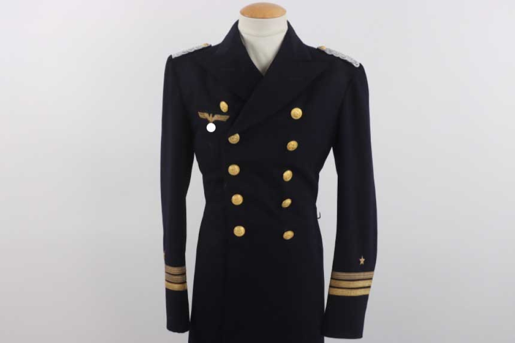 Kaiserliche Marine frock coat for officers - Korvettenkapitän