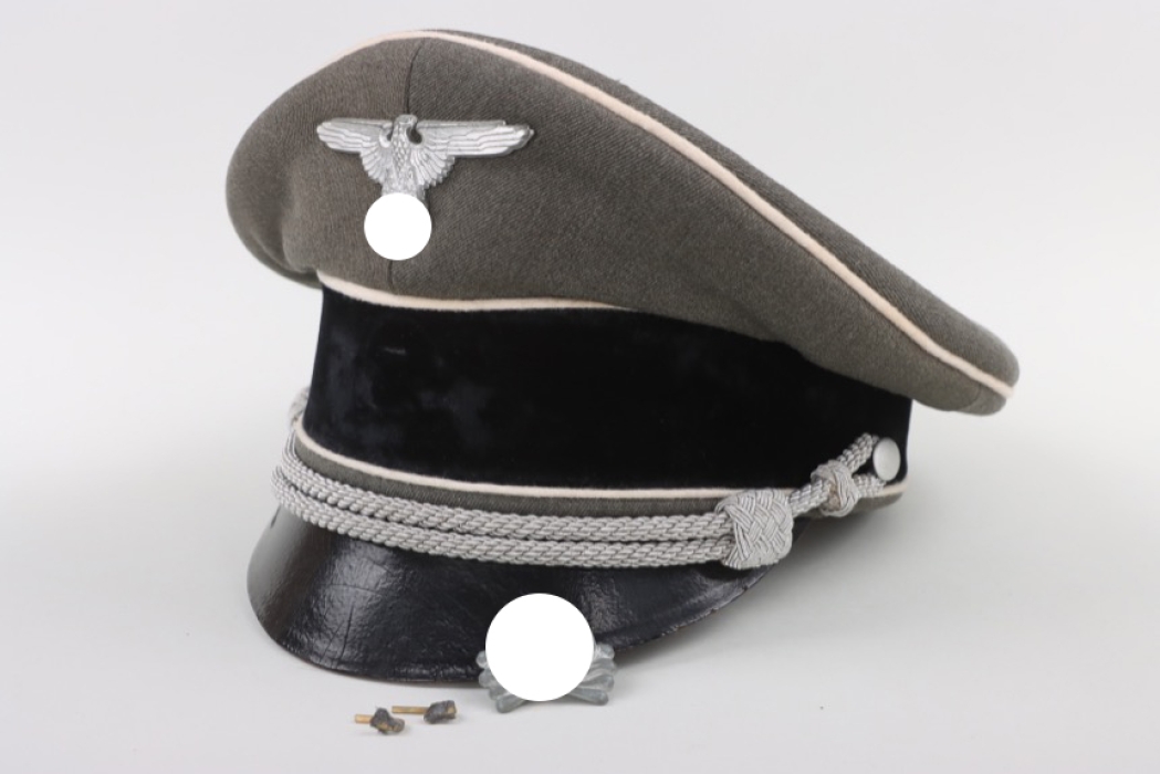 Waffen-SS visor cap for leaders with leather visor