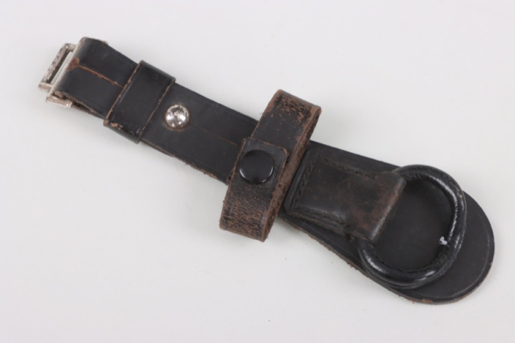 Leather hanger for the SS/police sword