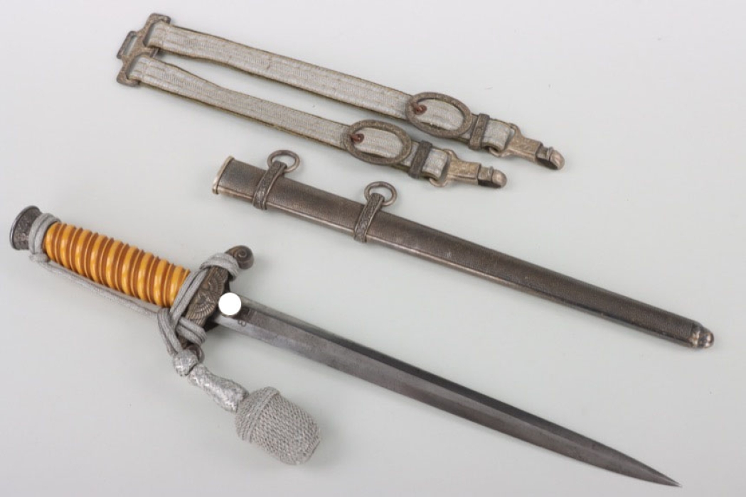 M35 Heer officer's dagger with Hanger & portepee - Eickhorn
