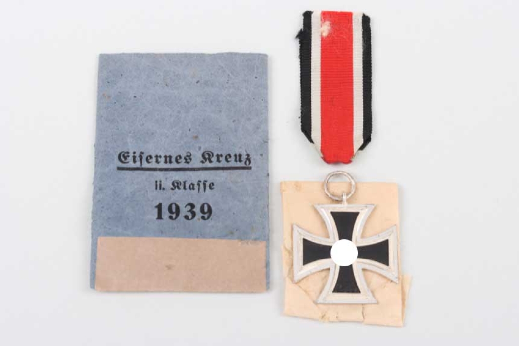 1939 Iron Cross 2nd Class '100' Wächtler & Lange with bag