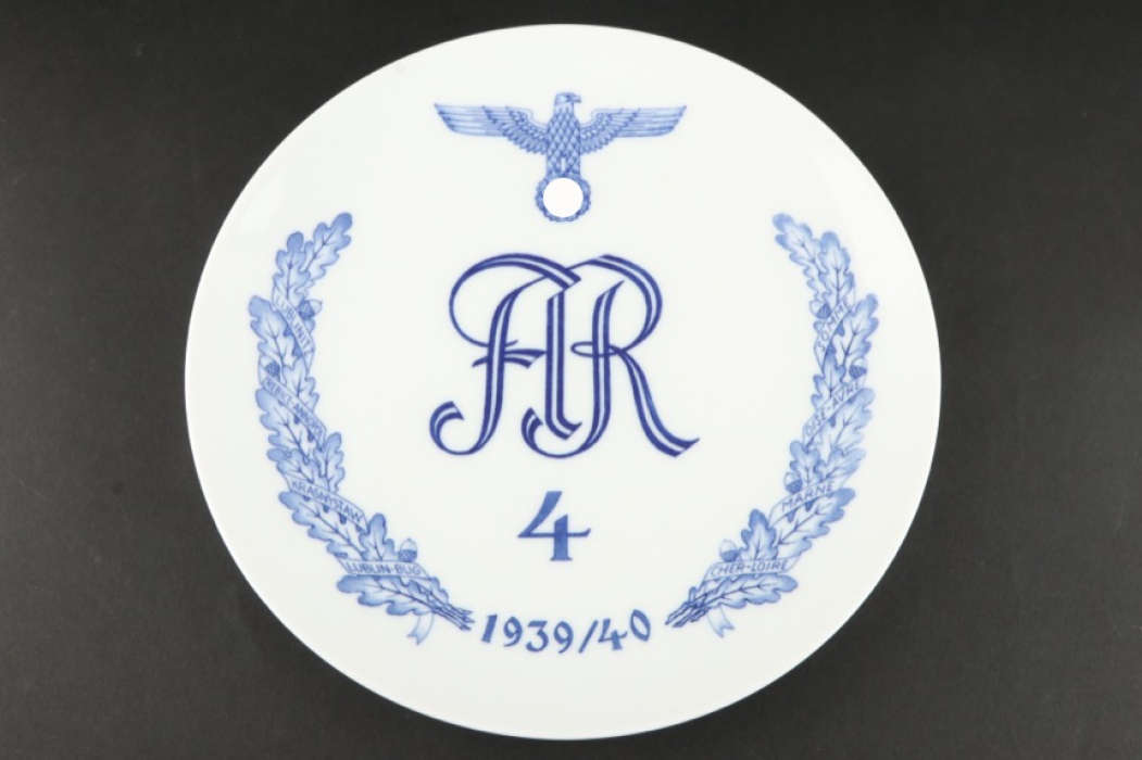 "AR 4 1939/40" porcelain plate (Meissen)
