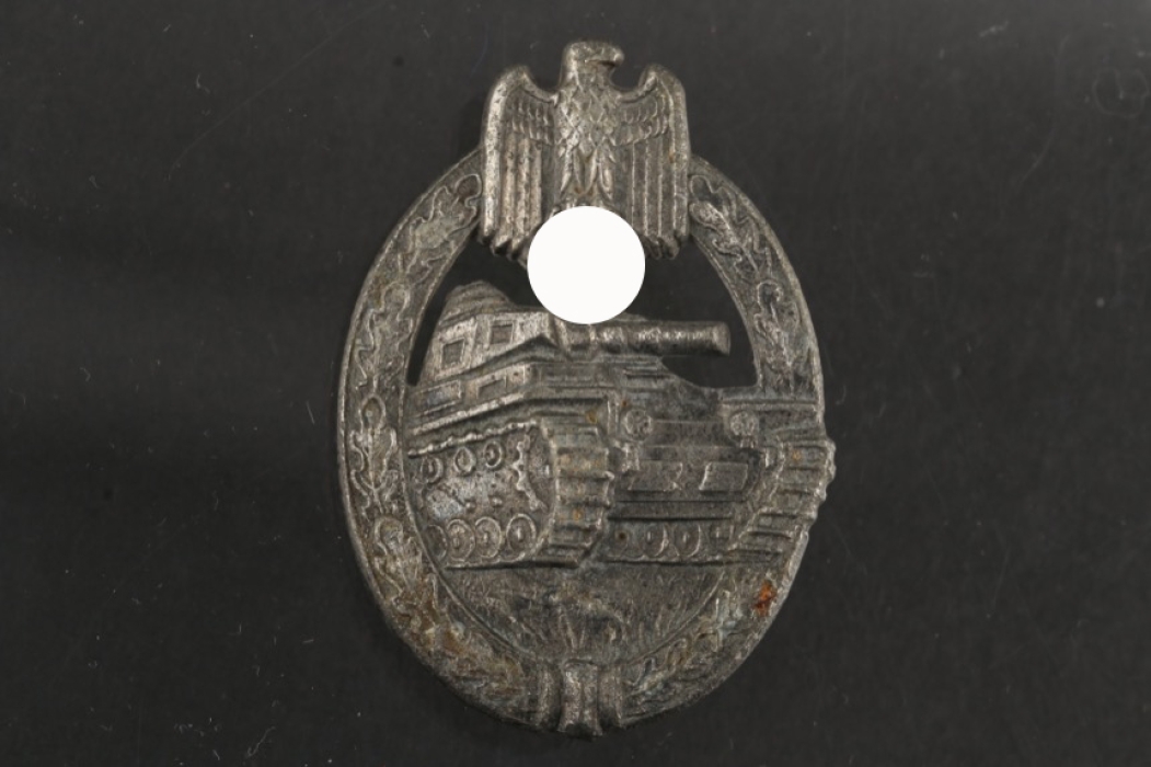 Tank Assault Badge in Silver - AS