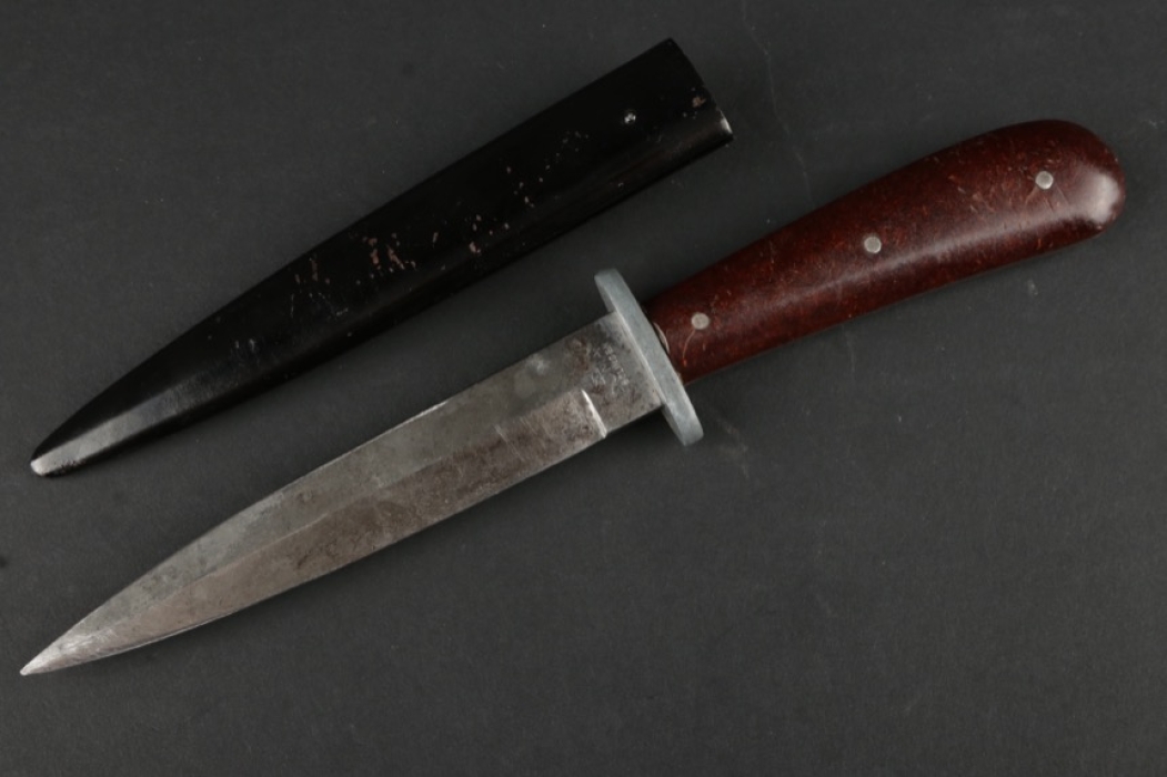 Wehrmacht trench knife by PUMA