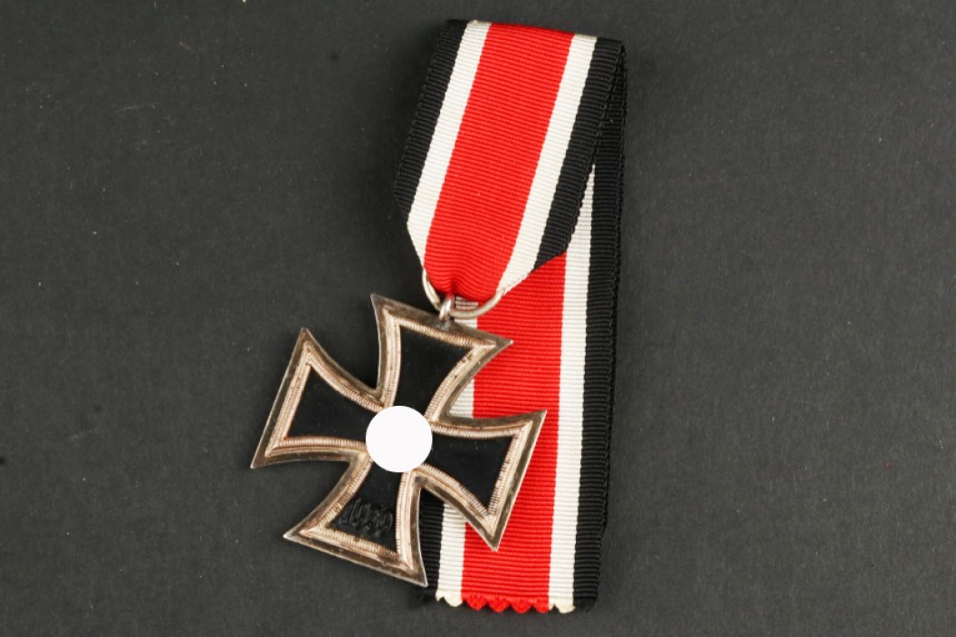 Unissued 1939 Iron Cross 2nd Class