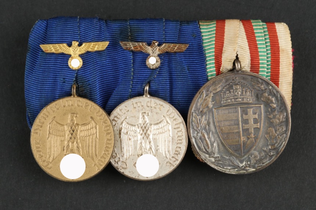 Medal bar with Army Long Service Medals