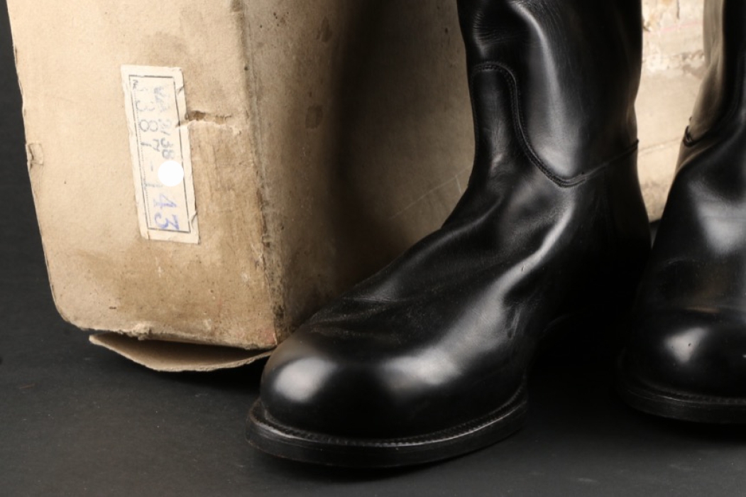 Allgemeine-SS / SS-VT officer's marching boots in box