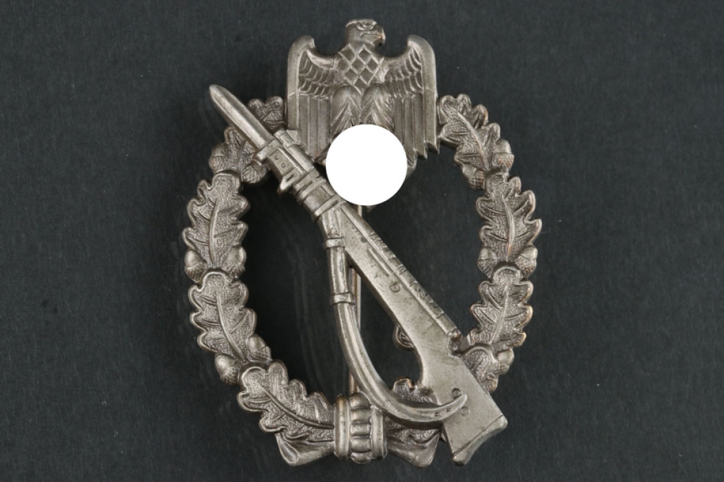 Mint Infantry Assault Badge in Bronze - FZS