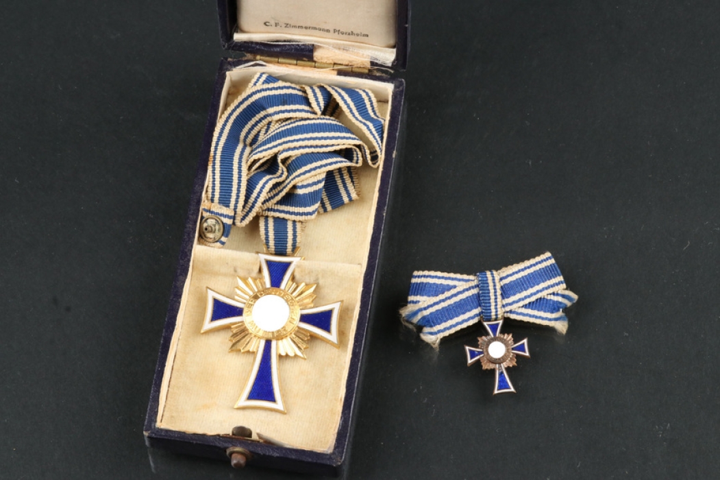 Cased Cross of Honour of the German Mother 1st Class, 2nd Pattern