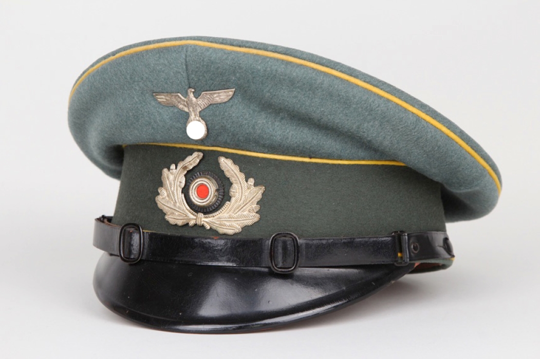 Wehrmacht/Reichswehr EM/NCO Cavalry visor cap 