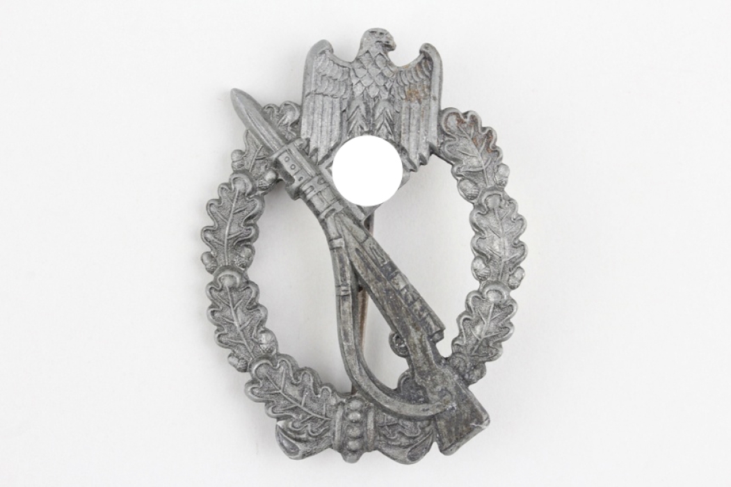 Infantry Assault Badge in silver - FLL