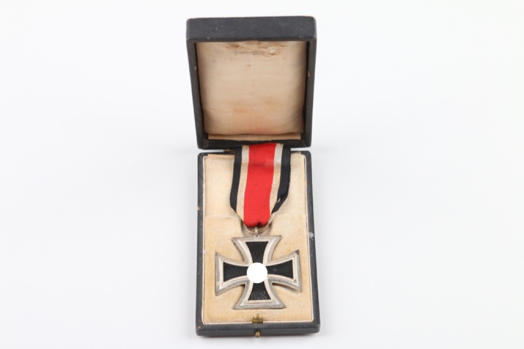 1939 Iron Cross 2nd Class (100) in case